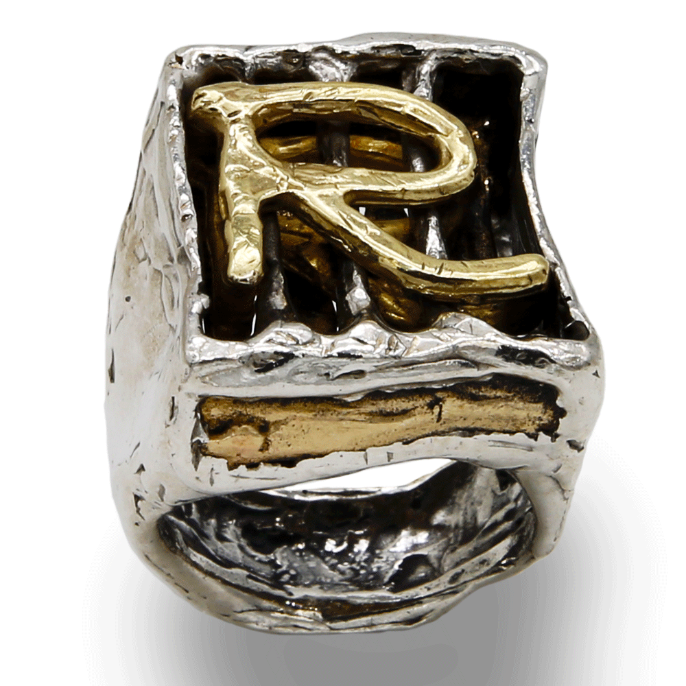 MANDILE - Anello chevalier unisex in argento 925 lettera in bronzo semovibile